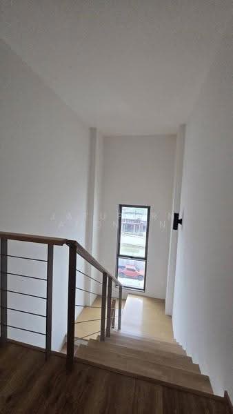 SHO Phatthanakan 32, Bangkok, Soi Phatthanakan 32, Suan Luang, Bangkok, 3 Bedrooms, 325 sqm, Townhouse For Sale, by Jatuporn Amonsin, 500560592 - DDproperty.com