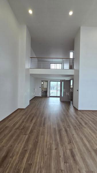 SHO Phatthanakan 32, Bangkok, Soi Phatthanakan 32, Suan Luang, Bangkok, 3 Bedrooms, 325 sqm, Townhouse For Sale, by Jatuporn Amonsin, 500560592 - DDproperty.com