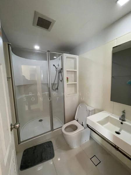 Rhythm Ratchada, Bangkok, 558 Ratchadaphisek Road, Samsen Nok, Huai Khwang, Bangkok, 1 Bedroom, 36 sqm, Condo For Rent, by Ratchanon Songthammakul, 500560602 - DDproperty.com