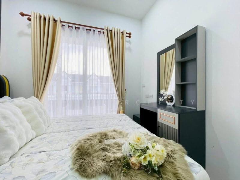 Ratanakorn Village 25, Chon Buri (Pattaya), มาบสอง - ค่ายมวย, Nong Pru, Bang Lamung (Pattaya), Chon Buri (Pattaya), 3 Bedrooms, 132 sqm, Townhouse For Sale, by Connex Property, 500560623 - DDproperty.com