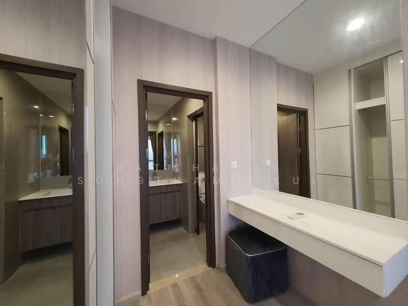 IDEO Mobi Asoke, Bangkok, New Petchaburi Road, Bang Kapi, Huai Khwang, Bangkok, 2 Bedrooms, 55 sqm, Condo For Rent, by Ratchanon Songthammakul, 500560624 - DDproperty.com