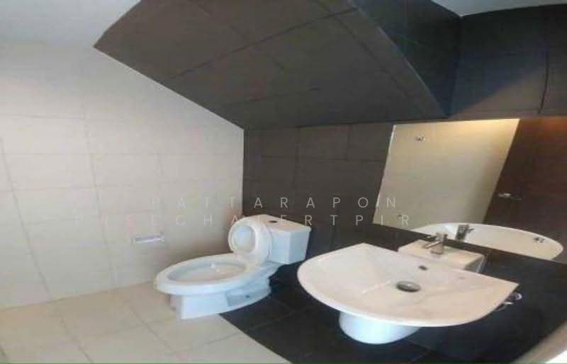 3-BR Townhouse, Bangkok, Sanam Bin, Don Mueang, Bangkok, 3 Bedrooms, 235 sqm, Townhouse For Sale, by Pattarapon Preechalertpiriya, 500560628 - DDproperty.com