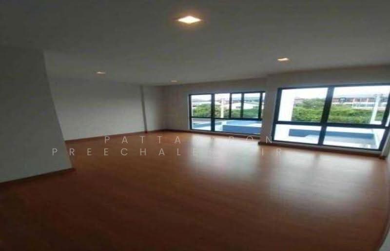 3-BR Townhouse, Bangkok, Sanam Bin, Don Mueang, Bangkok, 3 Bedrooms, 235 sqm, Townhouse For Sale, by Pattarapon Preechalertpiriya, 500560628 - DDproperty.com