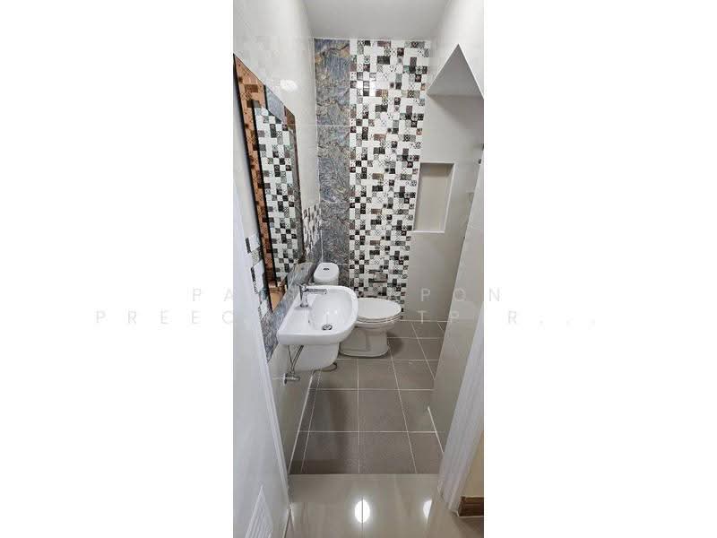 Golden Town Sathorn, Bangkok, Kanlapaphruek Road, Bangkhuntien, Chom Thong, Bangkok, 4 Bedrooms, 103 sqm, Townhouse For Sale, by Pattarapon Preechalertpiriya, 500560661 - DDproperty.com