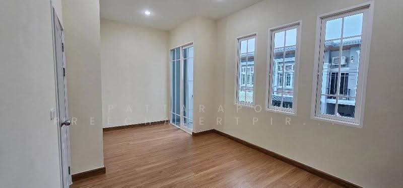 Golden Town Sathorn, Bangkok, Kanlapaphruek Road, Bangkhuntien, Chom Thong, Bangkok, 4 Bedrooms, 103 sqm, Townhouse For Sale, by Pattarapon Preechalertpiriya, 500560661 - DDproperty.com