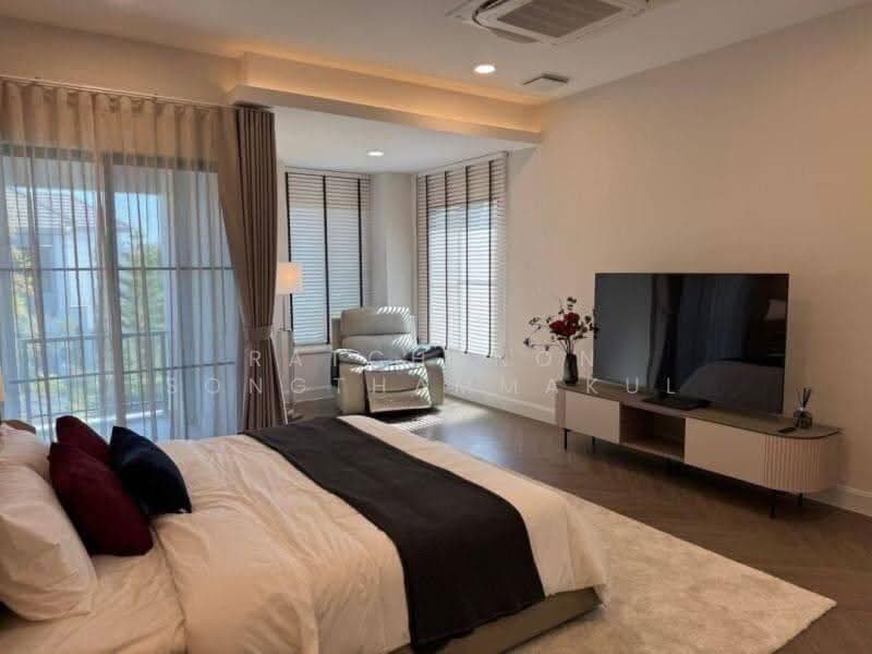 Nantawan Rama 9 - New Krungthepkreetha, Bangkok, Saphan Sung, Bangkok, 4 Bedrooms, 400 sqm, Single Detached House For Sale, by Ratchanon Songthammakul, 500560668 - DDproperty.com