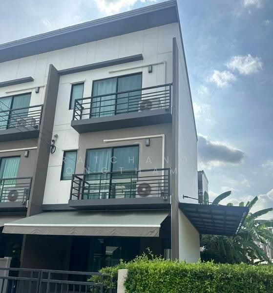 Baan Klang Muang Srinakarin – Onnut : บ้านกลางเมือง ศรีนครินทร์ – อ่อนนุช, กรุงเทพ, 174 ซอย อ่อนนุช 70/1, ประเวศ, กรุงเทพ, 141 ตร.ม., ทาวน์เฮ้าส์ ขาย, โดย Ratchanon Songthammakul, 500560673 - DDproperty.com
