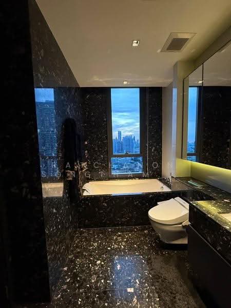BEATNIQ Sukhumvit 32, Bangkok, Soi Sukhumvit 32, Sukhumvit Road, Khong Tan, Khlong Toei, Bangkok, 1 Bedroom, 60 sqm, Condo For Rent, by Ratchanon Songthammakul, 500560696 - DDproperty.com
