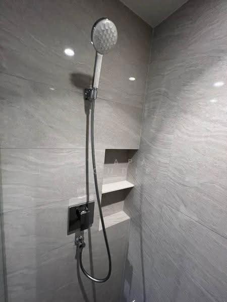 Maru Ekkamai 2, Bangkok, 70-5 Sukhumvit 63 Road, Phra Kanong Nua, Watthana, Bangkok, 2 Bedrooms, 48 sqm, Condo For Rent, by Jettapat Jaroonpipatkun, 500560707 - DDproperty.com