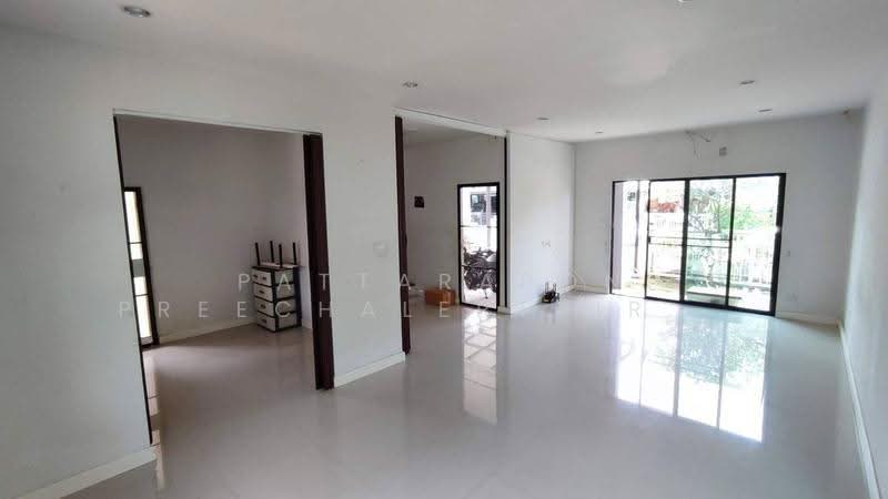 RK Home Park 2 Rama 9 - Wongwaen, Bangkok, 51 Patthana Chonabot 3 Rd, Khlong Song Ton Nun, Lat Krabang, Bangkok, 3 Bedrooms, 191 sqm, Single Detached House For Sale, by Pattarapon Preechalertpiriya, 500560762 - DDproperty.com