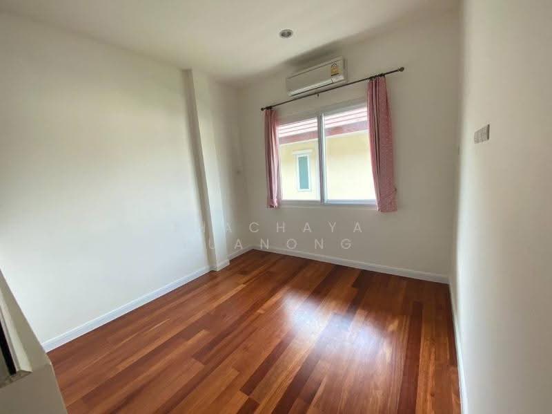 Villa Nakarin Onnut-Wongwaen, Bangkok, Sukhapiban 2 Road, Prawet, Bangkok, 5 Bedrooms, 410 sqm, Single Detached House For Sale, by Thachaya Buanong, 500560764 - DDproperty.com