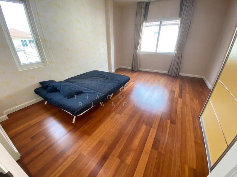 Villa Nakarin Onnut-Wongwaen, Bangkok, Sukhapiban 2 Road, Prawet, Bangkok, 5 Bedrooms, 410 sqm, Single Detached House For Sale, by Thachaya Buanong, 500560764 - DDproperty.com