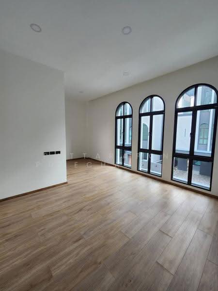 Tararom Ramkhamhaeng 9, Bangkok, Soi Thararom, Hua Mak, Bang Kapi, Bangkok, 4 Bedrooms, 416 sqm, Single Detached House For Sale, by Pattarapon Preechalertpiriya, 500560765 - DDproperty.com