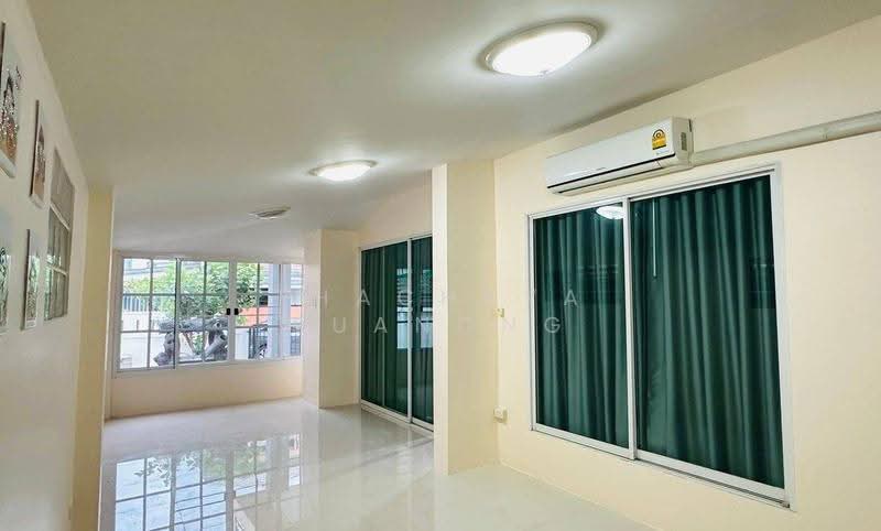 4-BR House, Bangkok, Bang Kae Nua, Bang Khae, Bangkok, 4 Bedrooms, 182 sqm, Single Detached House For Sale, by Thachaya Buanong, 500560777 - DDproperty.com