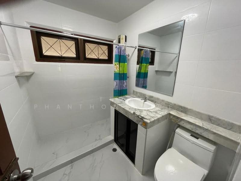 ให้เช่า บ้านเดี่ยว 2 ชั้น รัชดา สุทธิสาร พร้อมเฟอร์ฯ ใกล้รถไฟฟ้า, กรุงเทพ, สามเสนนอก, ห้วยขวาง, กรุงเทพ, 240 ตร.ม., บ้านเดี่ยว ให้เช่า, โดย Tida phanthonglarptawee, 500560796 - DDproperty.com