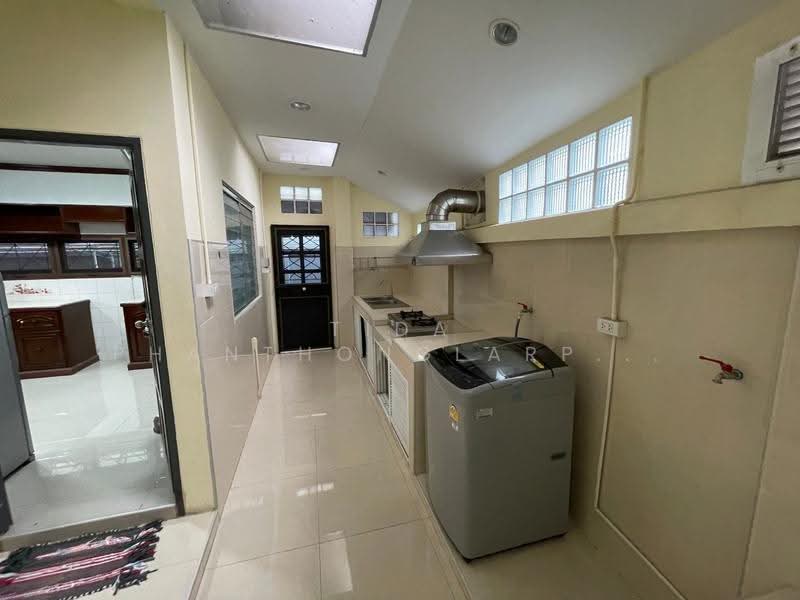 ให้เช่า บ้านเดี่ยว 2 ชั้น รัชดา สุทธิสาร พร้อมเฟอร์ฯ ใกล้รถไฟฟ้า, กรุงเทพ, สามเสนนอก, ห้วยขวาง, กรุงเทพ, 240 ตร.ม., บ้านเดี่ยว ให้เช่า, โดย Tida phanthonglarptawee, 500560796 - DDproperty.com