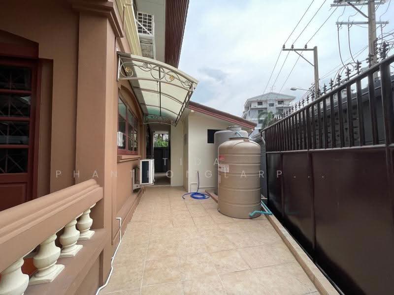 ให้เช่า บ้านเดี่ยว 2 ชั้น รัชดา สุทธิสาร พร้อมเฟอร์ฯ ใกล้รถไฟฟ้า, กรุงเทพ, สามเสนนอก, ห้วยขวาง, กรุงเทพ, 240 ตร.ม., บ้านเดี่ยว ให้เช่า, โดย Tida phanthonglarptawee, 500560796 - DDproperty.com