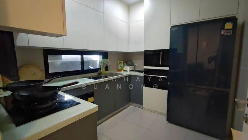 Baan Sansiri Pattanakarn, Bangkok, Phatthanakan Road, Suan Luang, Bangkok, 4 Bedrooms, 500 sqm, Single Detached House For Sale, by Thachaya Buanong, 500560799 - DDproperty.com