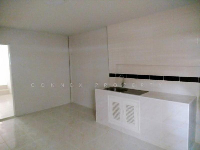 Lully Ville Lamlukka-Khlong1, Pathum Thani, ลำลูกกา 11, Khu Khot, Lam Luk Ka, Pathum Thani, 2 Bedrooms, 90 sqm, Townhouse For Sale, by Connex Property, 500560849 - DDproperty.com