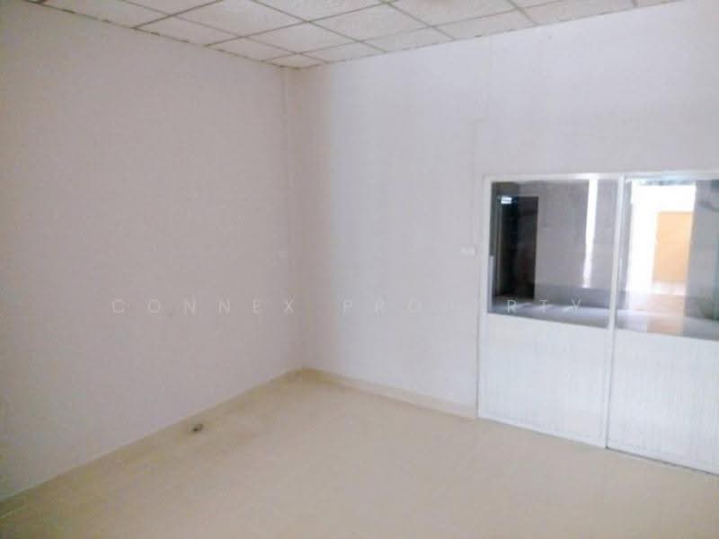 Lully Ville Lamlukka-Khlong1, Pathum Thani, ลำลูกกา 11, Khu Khot, Lam Luk Ka, Pathum Thani, 2 Bedrooms, 90 sqm, Townhouse For Sale, by Connex Property, 500560849 - DDproperty.com