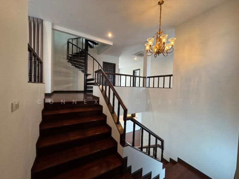 Large house with a swimming pool, Hua Nam Tok 1, Chonburi Province, Chon Buri (Pattaya), , Nong Pla Lai, Bang Lamung (Pattaya), Chon Buri (Pattaya), 6 Bedrooms, 700 sqm, Single Detached House For Sale, by Connex Property, 500560875 - DDproperty.com