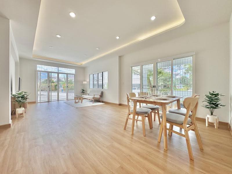 ขอนแก่น เมืองเก่า, Khon Kaen, Muang Kao, Muang Khon Kaen, Khon Kaen, 4 Bedrooms, 240 sqm, Single Detached House For Sale, by อภิรัตน์ ประวิเศษ, 500560952 - DDproperty.com