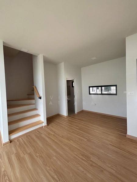 Siri Place Pattanakarn, Bangkok, 207 Soi Chaloem Prakiat Rama 9, Dok Mai, Prawet, Bangkok, 2 Bedrooms, 133 sqm, Townhouse For Sale, by Vinai Wattana, 500561005 - DDproperty.com