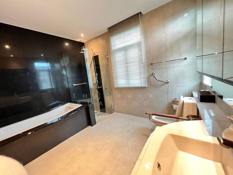 Golden Nakara, Bangkok, Soi On Nut 65, Prawet, Bangkok, 3 Bedrooms, 263 sqm, Single Detached House For Rent, by Thachaya Buanong, 500561043 - DDproperty.com