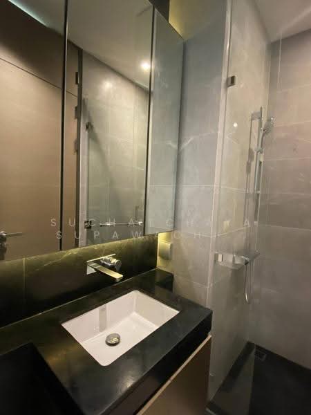 28 Chidlom, Bangkok, 28 Chit Lom Alley, Lumphini, Pathum Wan, Bangkok, 2 Bedrooms, 75 sqm, Condo For Rent, by Suchatchaya Supawachiranant, 500561068 - DDproperty.com