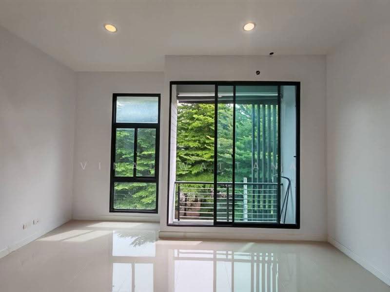 Baan Klang Muang Rama 9-Ramkhmahaeng, Bangkok, Soi Ramkhamhaeng 39, Phlapphla, Wang Thonglang, Bangkok, 3 Bedrooms, 149 sqm, Townhouse For Sale, by Vinai Wattana, 500561079 - DDproperty.com