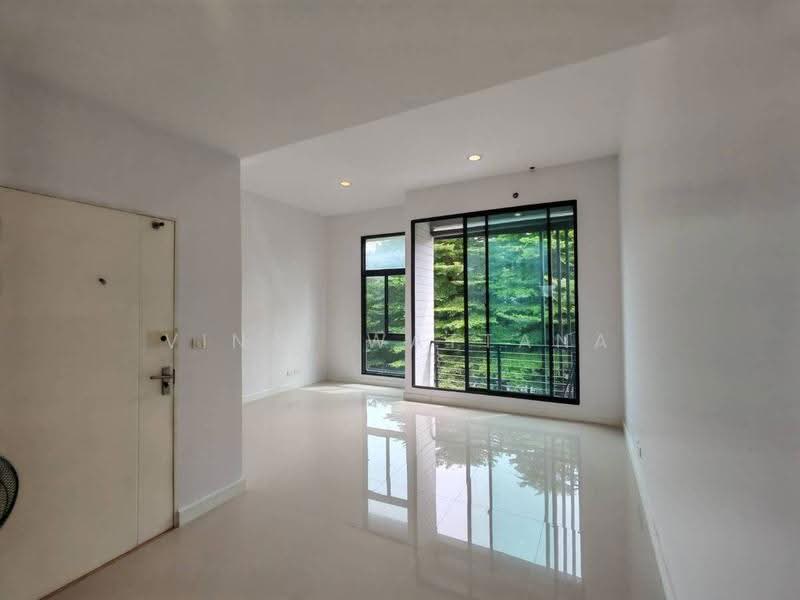 Baan Klang Muang Rama 9-Ramkhmahaeng, Bangkok, Soi Ramkhamhaeng 39, Phlapphla, Wang Thonglang, Bangkok, 3 Bedrooms, 149 sqm, Townhouse For Sale, by Vinai Wattana, 500561079 - DDproperty.com