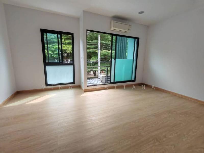 Baan Klang Muang Rama 9-Ramkhmahaeng, Bangkok, Soi Ramkhamhaeng 39, Phlapphla, Wang Thonglang, Bangkok, 3 Bedrooms, 149 sqm, Townhouse For Sale, by Vinai Wattana, 500561079 - DDproperty.com