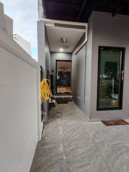 Baan Klang Muang Rama 9-Ramkhmahaeng, Bangkok, Soi Ramkhamhaeng 39, Phlapphla, Wang Thonglang, Bangkok, 3 Bedrooms, 149 sqm, Townhouse For Sale, by Vinai Wattana, 500561079 - DDproperty.com
