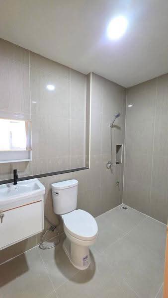 หมู่บ้านราชพฤกษ์เฟส3 ฉลองกรุง 61 ลาดกระบัง, Bangkok, ฉลองกรุง61, Lam Pla Tiew, Lat Krabang, Bangkok, 3 Bedrooms, 120 sqm, Townhouse For Sale, by นภัสศรณ์ วงศ์สินไทยกร (นันท์), 500561091 - DDproperty.com