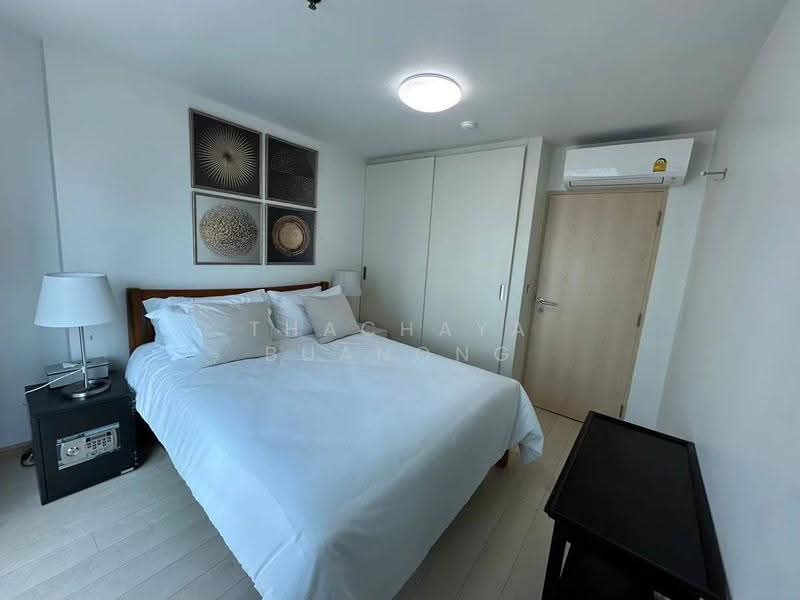Silom Suite, Bangkok, Soi Sathorn 12, Sathorn Road, Silom, Bang Rak, Bangkok, 3 Bedrooms, 113 sqm, Condo For Rent, by Thachaya Buanong, 500561103 - DDproperty.com