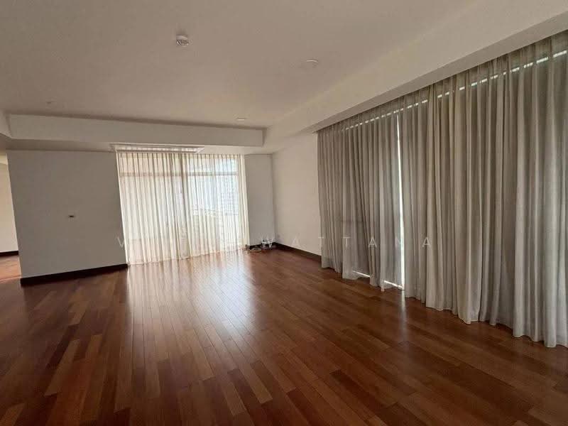 La Cascade, Bangkok, Eakamai, Khlong Tan Nua, Watthana, Bangkok, 3 Bedrooms, 260 sqm, Condo For Rent, by Vinai Wattana, 500561104 - DDproperty.com