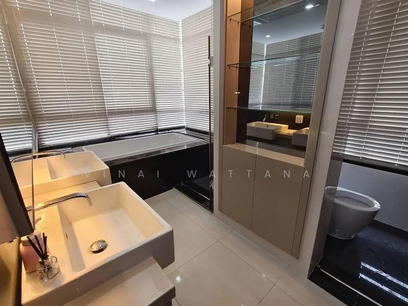 Ivy Ampio, Bangkok, 48 Ratchadaphisek Road, Huai Khwang, Bangkok, 2 Bedrooms, 81 sqm, Condo For Rent, by Vinai Wattana, 500561113 - DDproperty.com