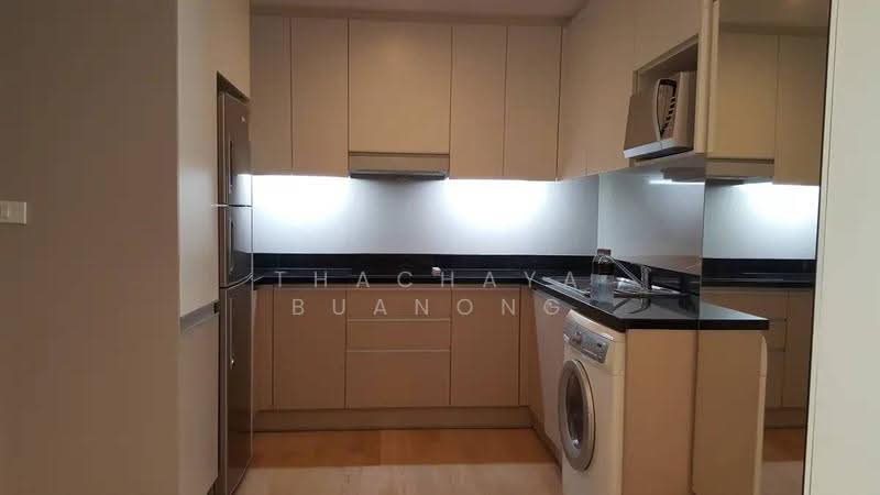 Noble Remix, Bangkok, 772 Soi Sukhumvit 36, Sukhumvit Road, Khong Tan, Khlong Toei, Bangkok, 3 Bedrooms, 121 sqm, Condo For Rent, by Thachaya Buanong, 500561131 - DDproperty.com