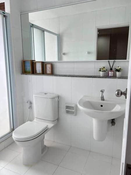 @City Condominium, Bangkok, 169 Sukhumvit Road, Bang Chak, Phra Khanong, Bangkok, 2 Bedrooms, 56 sqm, Condo For Rent, by Suchatchaya Supawachiranant, 500561153 - DDproperty.com