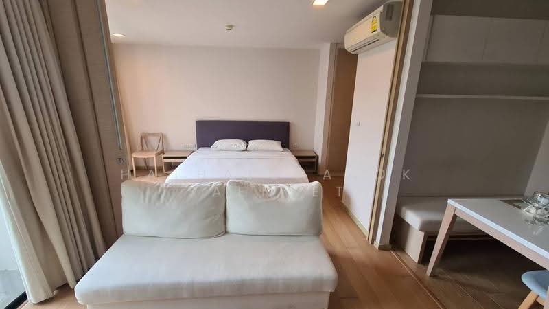 Liv @ 49, Bangkok, 9 Sukhumvit 49 Rd, Khlong Tan Nua, Watthana, Bangkok, 1 Bedroom, 45 sqm, Condo For Rent, by Hathaichanok Saenset, 500561173 - DDproperty.com