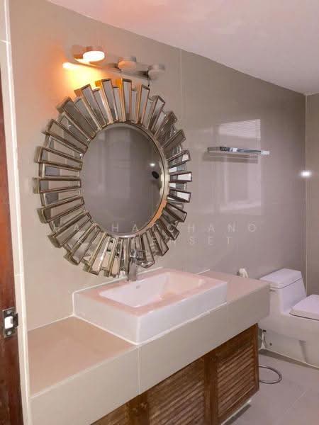 33 Tower, Bangkok, 399 Sukhumvit Road, Khlong Tan Nua, Watthana, Bangkok, 2 Bedrooms, 206 sqm, Condo For Rent, by Hathaichanok Saenset, 500561208 - DDproperty.com