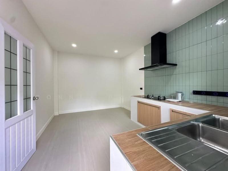 Baan Songkhun Nabon, Phuket, เจ้าฟ้าตะวันออก, Chalong, Muang Phuket, Phuket, 4 Bedrooms, 130 sqm, Townhouse For Sale, by Connex Property, 500561217 - DDproperty.com