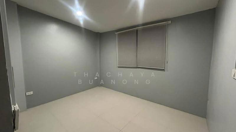 3-BR Townhouse, Bangkok, Dok Mai, Prawet, Bangkok, 3 Bedrooms, 150 sqm, Townhouse For Sale, by Thachaya Buanong, 500561218 - DDproperty.com