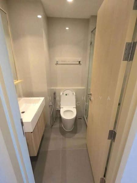 Maru Ekkamai 2, Bangkok, 70-5 Sukhumvit 63 Road, Phra Kanong Nua, Watthana, Bangkok, 1 Bedroom, 42 sqm, Condo For Rent, by Suchatchaya Supawachiranant, 500561225 - DDproperty.com