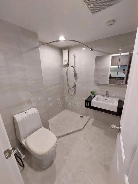 Belle Grand Rama 9, Bangkok, 131 Rama 9 Road, Huai Khwang, Bangkok, 1 Bedroom, 42 sqm, Condo For Rent, by Suchatchaya Supawachiranant, 500561249 - DDproperty.com