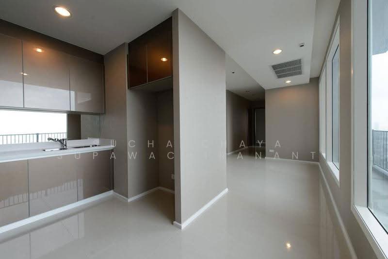 Menam Residences, Bangkok, 2088 Charoenkrung Road, Wat Prayakrai, Bang Kho Laem, Bangkok, 3 Bedrooms, 121 sqm, Condo For Sale, by Suchatchaya Supawachiranant, 500561264 - DDproperty.com