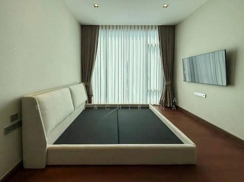 Q1 Sukhumvit, Bangkok, 1 Sukhumvit Road, Khlong Toei, Bangkok, 2 Bedrooms, 108 sqm, Condo For Rent, by Suchatchaya Supawachiranant, 500561275 - DDproperty.com