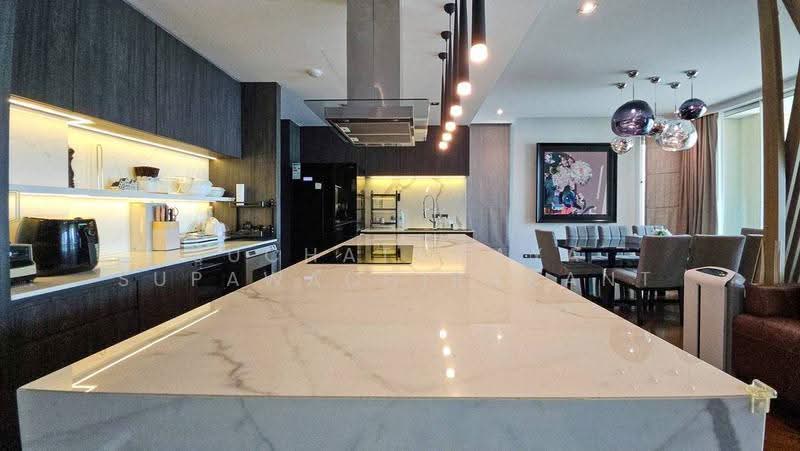 The Park Chidlom, Bangkok, 1 Petchaburi Road, Pathum Wan, Bangkok, 2 Bedrooms, 245 sqm, Condo For Rent, by Suchatchaya Supawachiranant, 500561302 - DDproperty.com