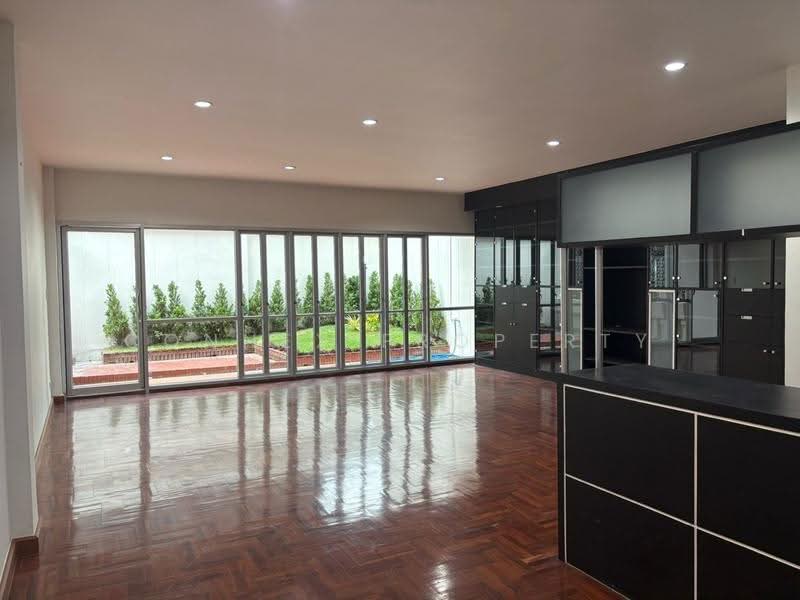 7-story townhouse in the Siam–Banthat Thong area, Bangkok, , Rong Muang, Pathum Wan, Bangkok, 4 Bedrooms, 1,000 sqm, Townhouse For Sale, by Connex Property, 500561304 - DDproperty.com