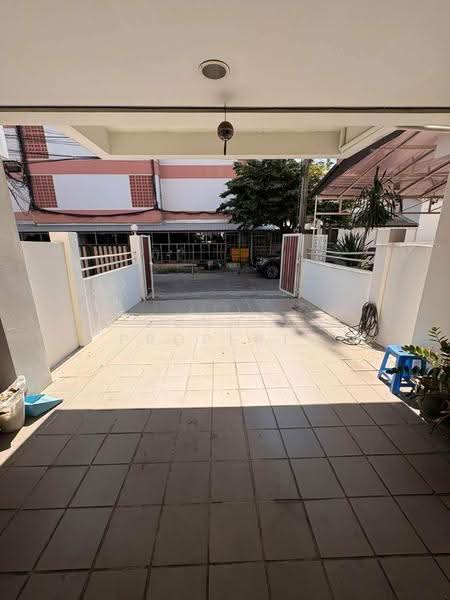 4-Storey Townhome, Soi Thetsaban Songkhrao 2 Yaek 4, Bangkok, -, Lat Yao, Chatuchak, Bangkok, 4 Bedrooms, 140 sqm, Townhouse For Sale, by Connex Property, 500561314 - DDproperty.com